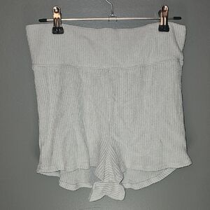 Abercrombie & Fitch Gray Women Shorts